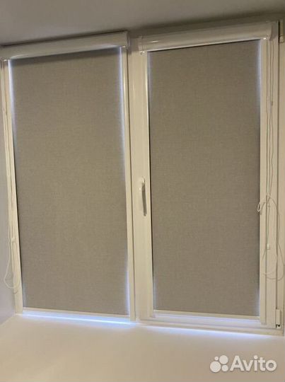 Рулонные шторы мини блэкаут R1905