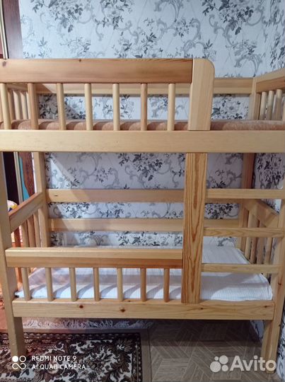 Кровать двухъярусная для двойняшек или близнецов