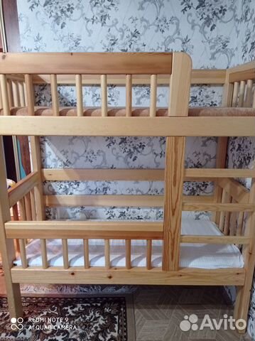 Кровать двухъярусная для двойняшек или близнецов