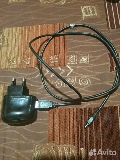 Зарядное устройство + USB