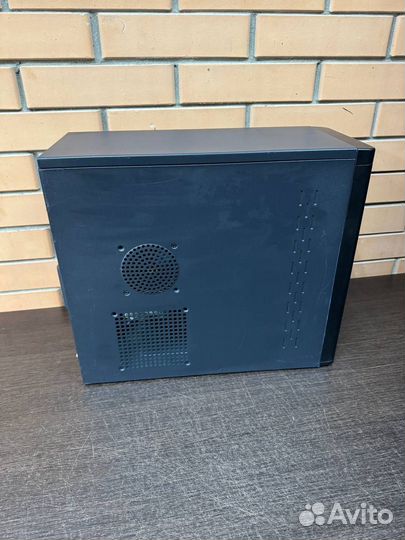 I7/16GB/256SSD