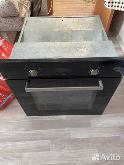 Духовой шкаф