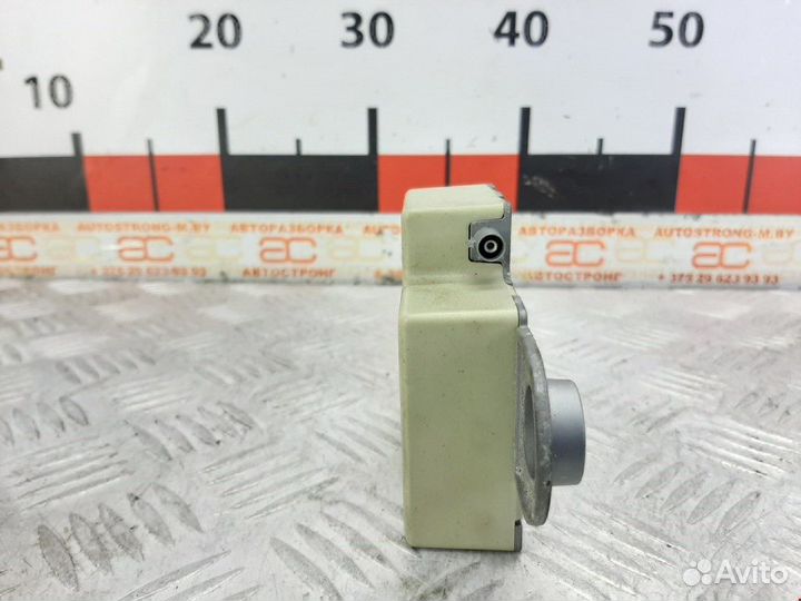 Усилитель антенны BMW 3 E90/E91/E92/E93 2008