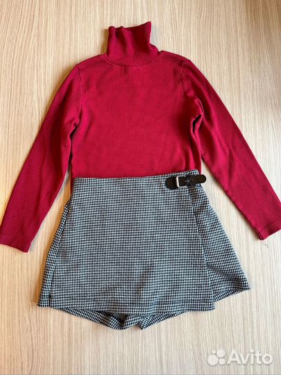 Пакетом детские вещи