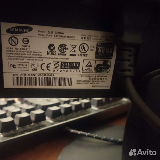 Монитор Samsung syncmaster 2243NW
