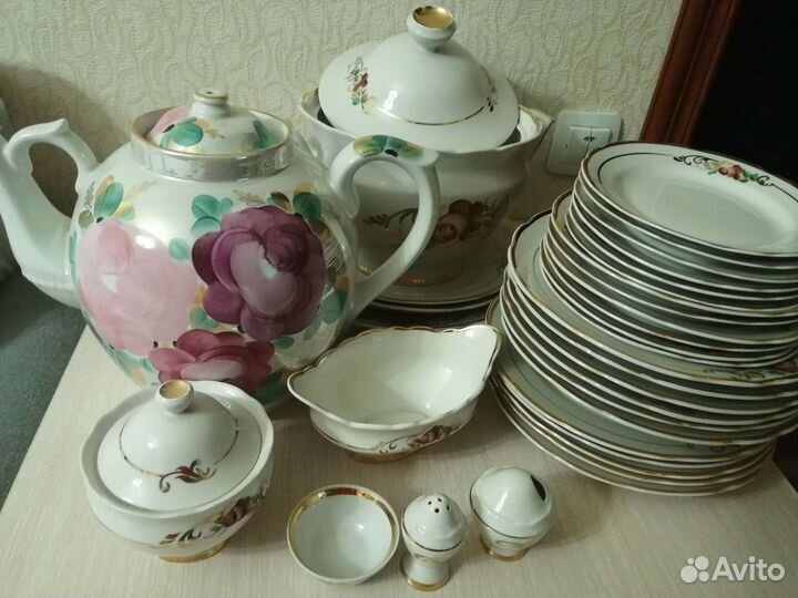 Сервиз столовый