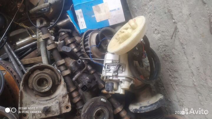 Распредвал на форд Мондео 3 1.8