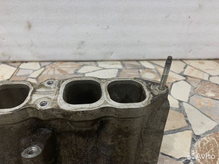 Выпускной коллектор Nissan Teana J32