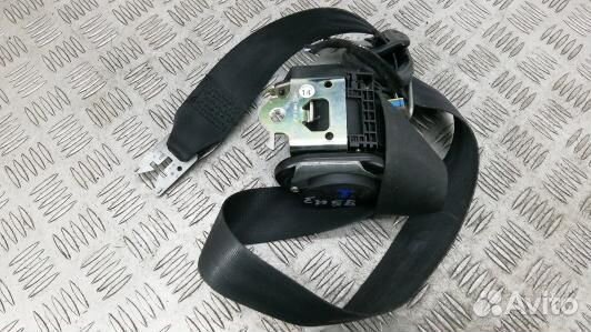 Ремень безопасности с пиропатроном сиденья передне