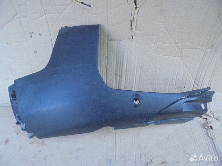 Накладка бампера переднего правая Peugeot 3008 2