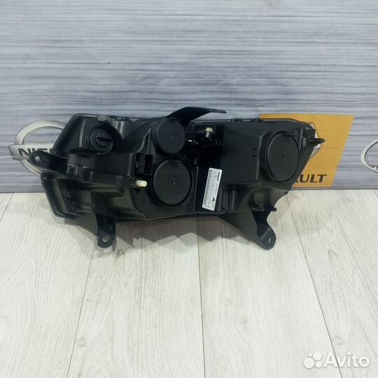 Фара LADA largus 2 ларгус Прав