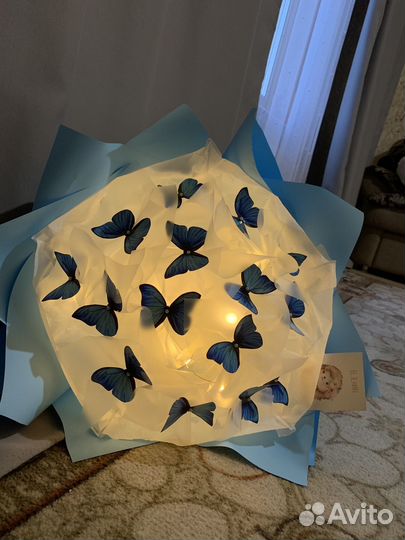 Букетик с бабочками