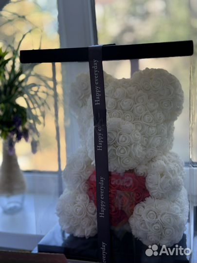 Мишка из роз