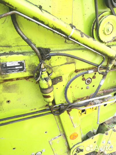 Пресс-подборщик Claas Rollant, 2000