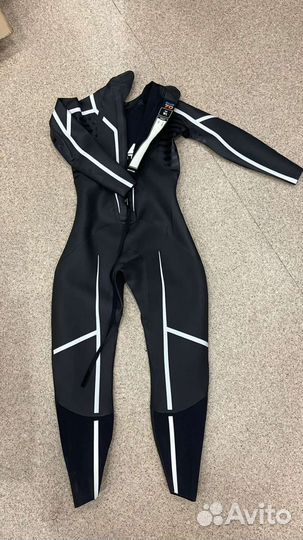 Гидрокостюм