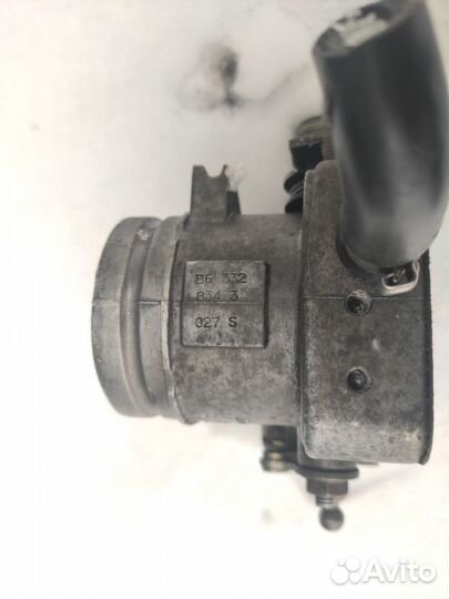 Дроссельная заслонка Volkswagen Golf 2 1.8