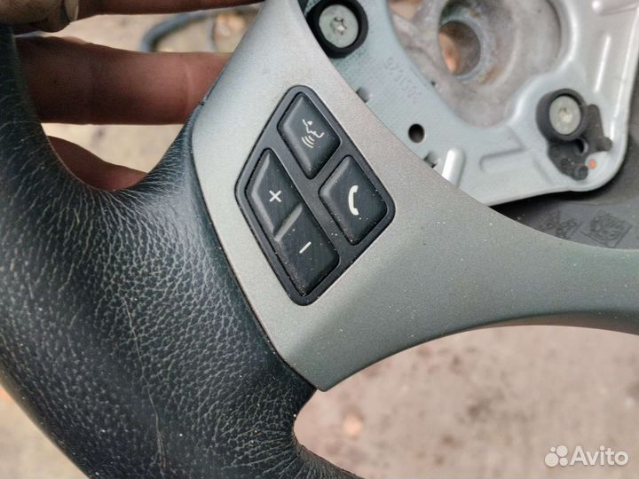 Руль бмв BMW e81 e82 e87