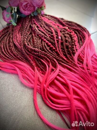 Три комплекта DE кос с яркими кончиками