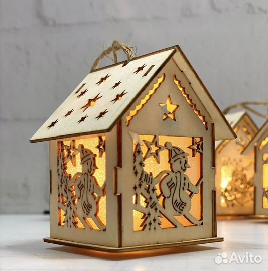 Игрушка новогодняя