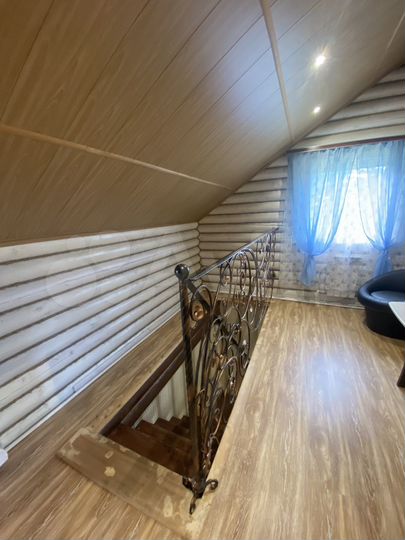 Дом 400 м² на участке 22 сот.