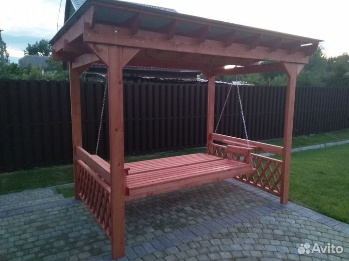 Садовые качели с перголой