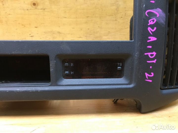 Рамка магнитолы Mitsubishi Dingo CQ2A 4G15 1999