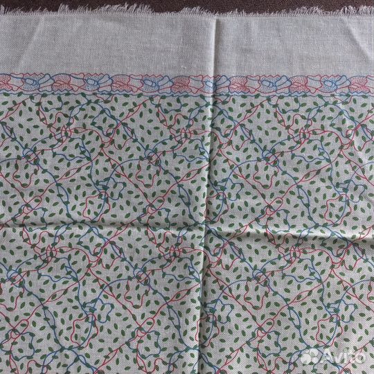 Павловопосадский платок СССР, кремовый новый