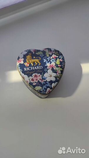 Жестяная банка из под чая