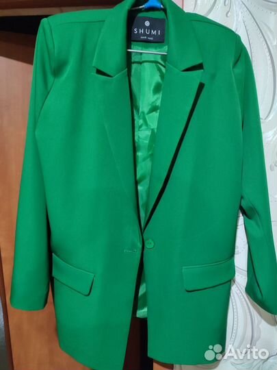 Брючный костюм женский 50 52 зеленый