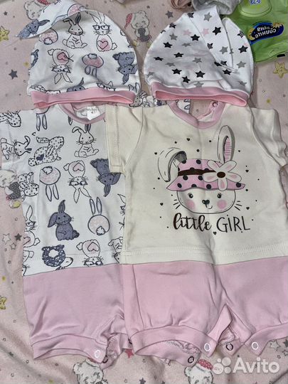 Песочник (боди) с шапочкой для девочки