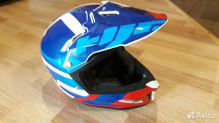 Продам детский кроссовый шлем HJC