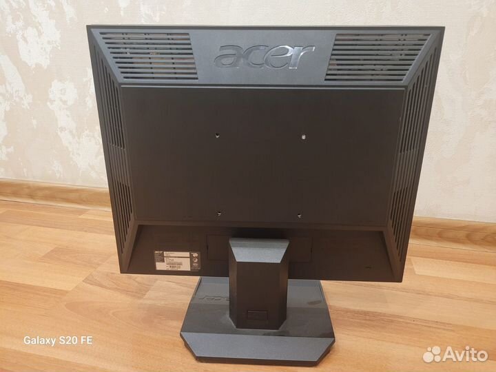 Монитор Acer LCD 19