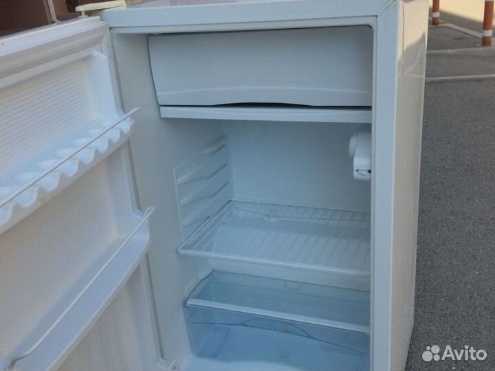 Холодильник маленький