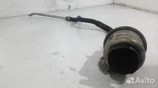 Бачок гу nissan navara D40 (69E21NO01)