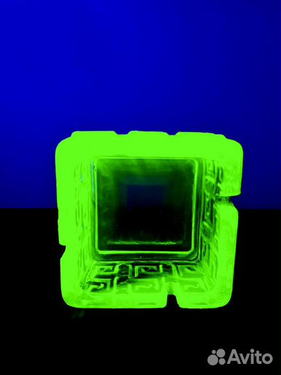 Урановое стекло Европа ваза/пепельница