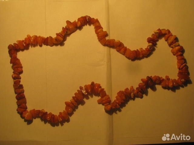 Янтарь, горный хрусталь, сердолик