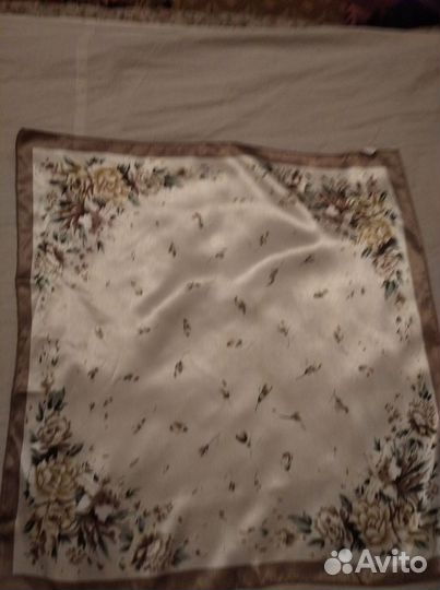 Шарфы платки палантины