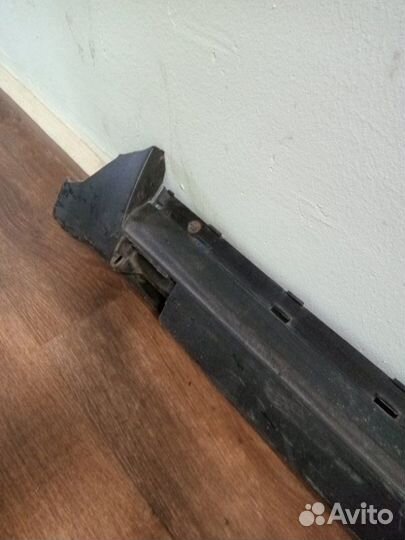 Накладка на порог (наружная) левая Volkswagen