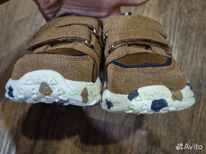 Кроссовки для мальчика 22 размер