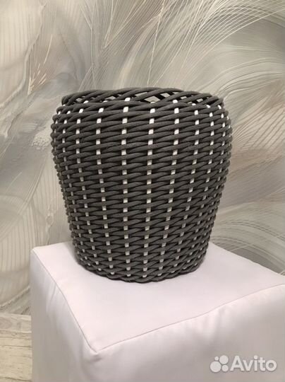Кашпо для цветов