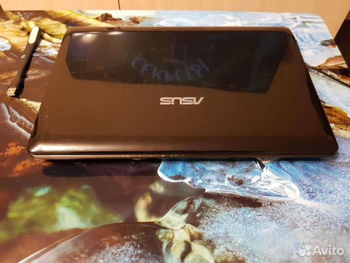Ноутбук асус на SSD