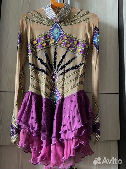 Костюм для фигурного катания