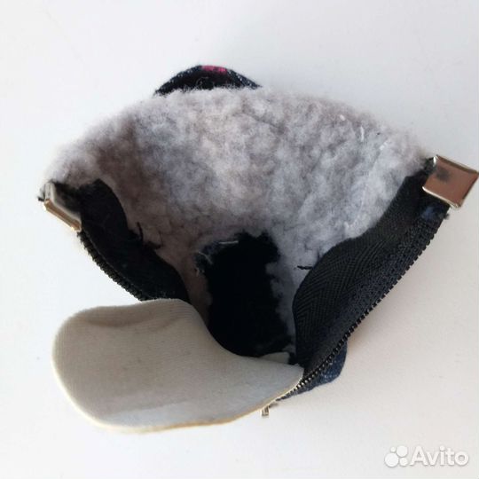 Обувь для маленьких собак