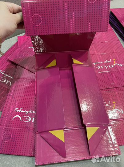 Подарочная коробка Летуаль большая новая
