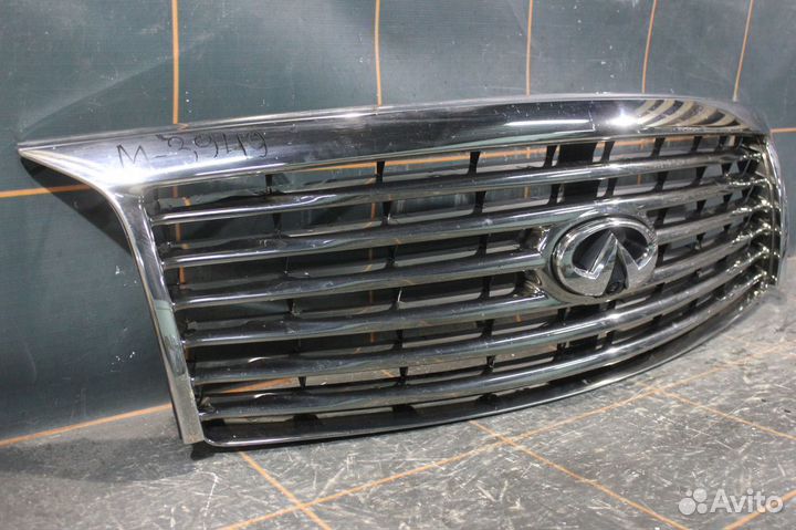 Решетка радиатора - Infiniti QX80