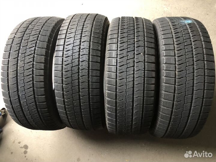 Bridgestone Blizzak VRX2 205/55 R16 91Q