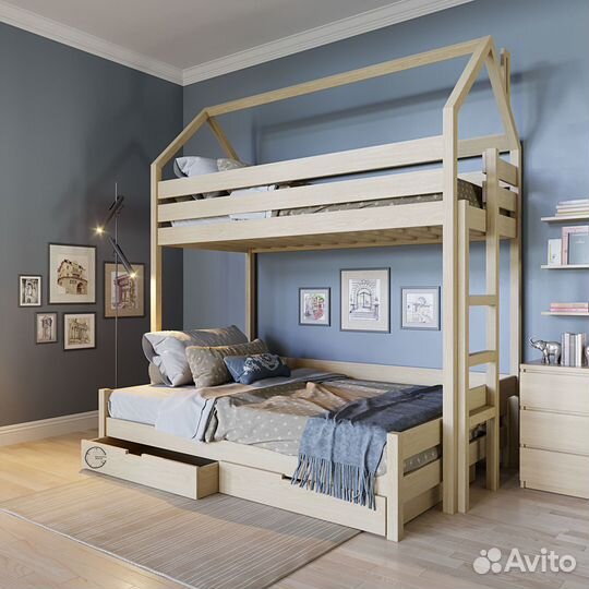 Двухъярусная кровать из дерева