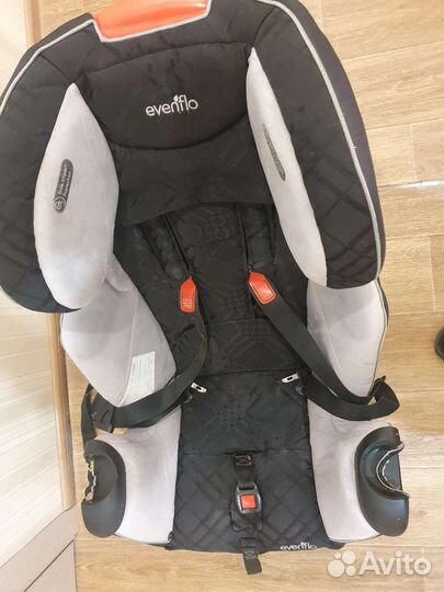 Детское автокресло Evenflo