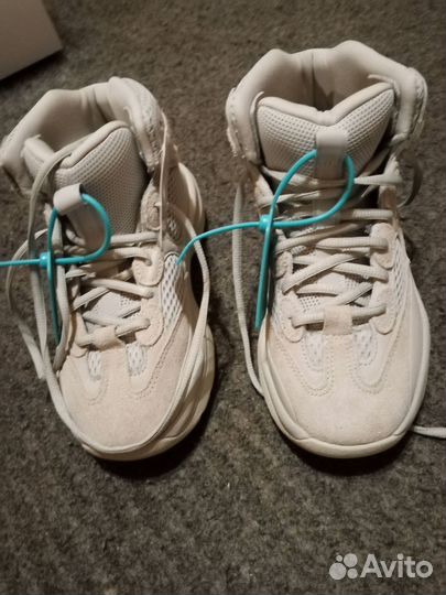 Кроссовки детские