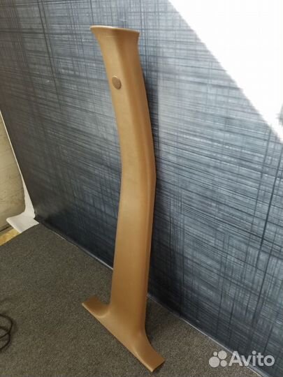 Обшивка салона левая Chevrolet Trailblazer GMT360